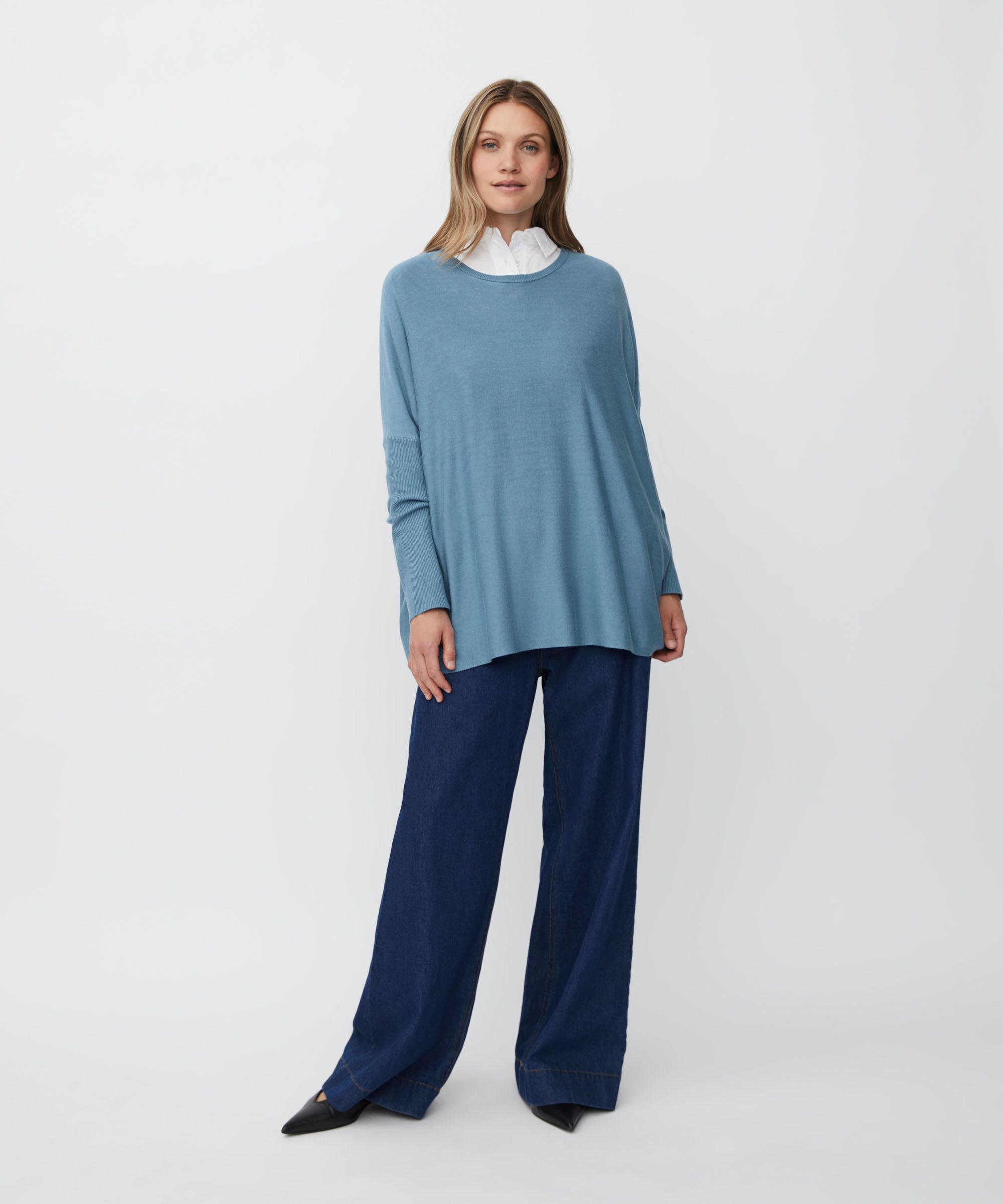 Fanasi Jumper, Proven Blue