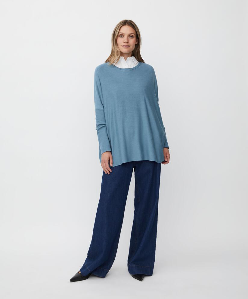 Fanasi Jumper, Proven Blue