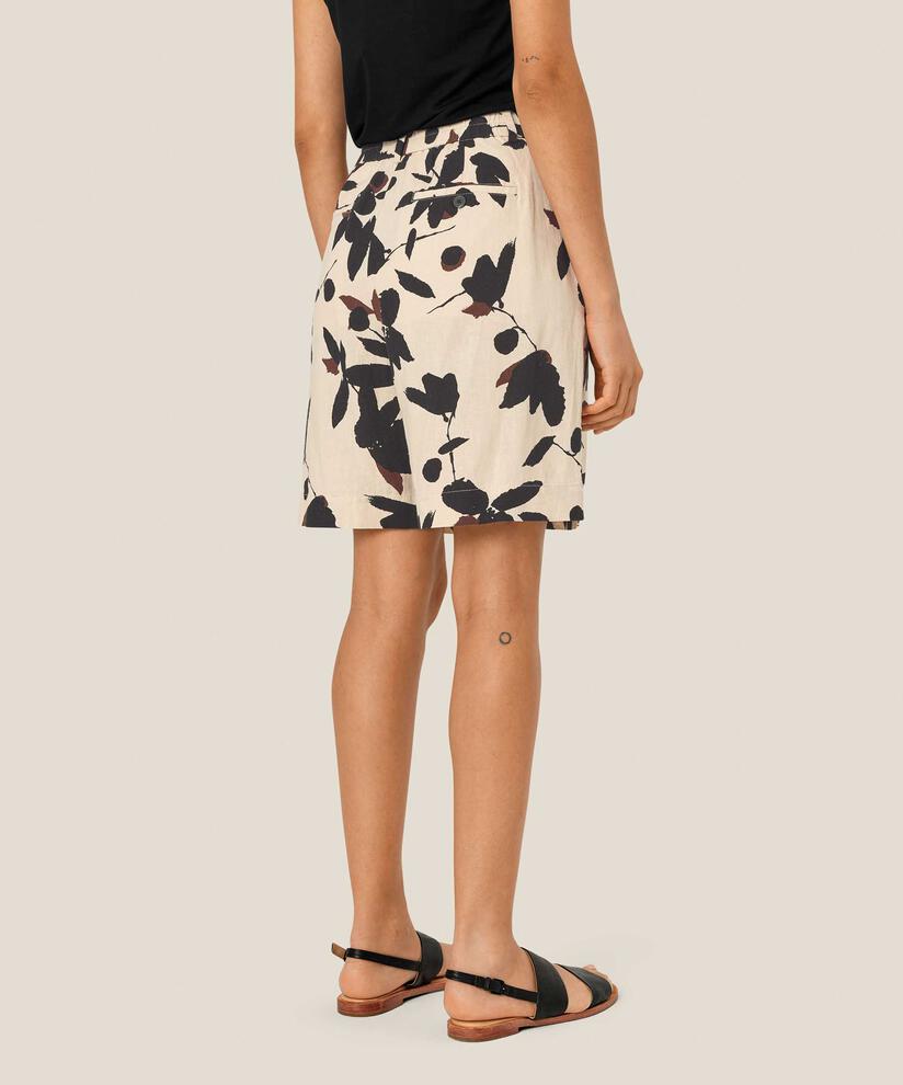 Pauletta Shorts, Chestnut