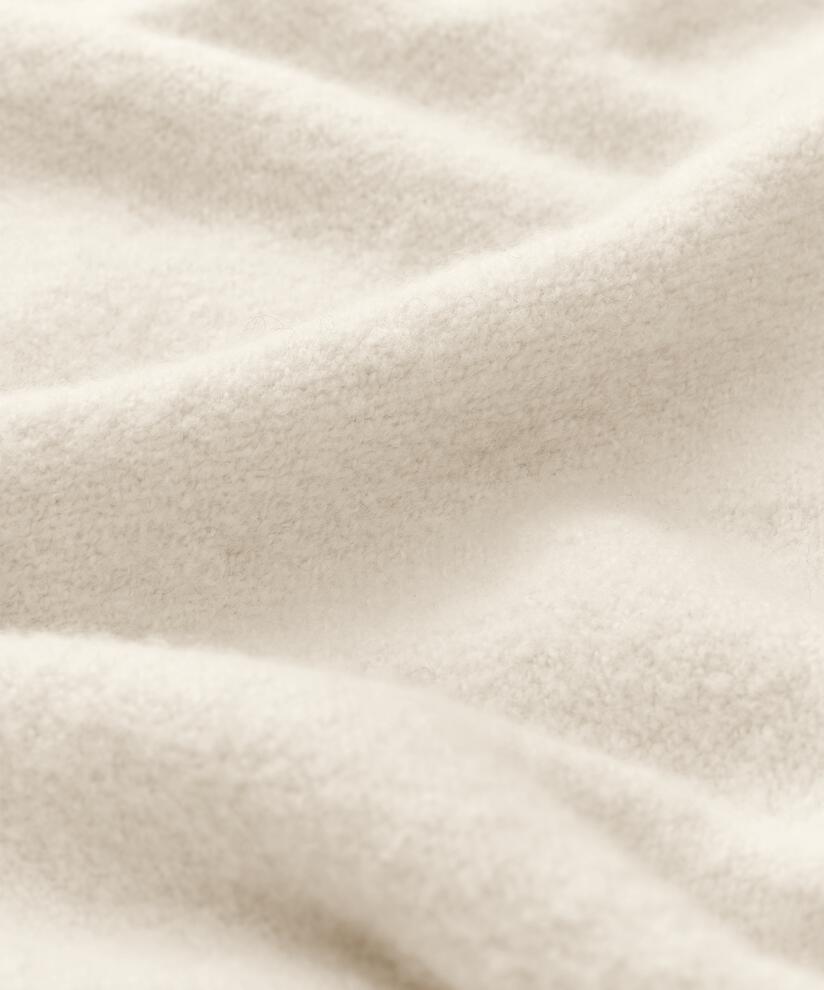 Faviola Jumper, Fog