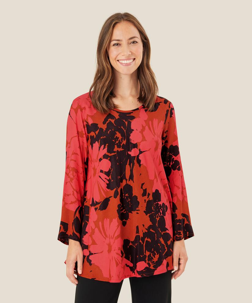 Kay Blouse, Picante