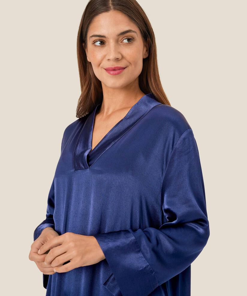 Obert Dress, Medieval blue