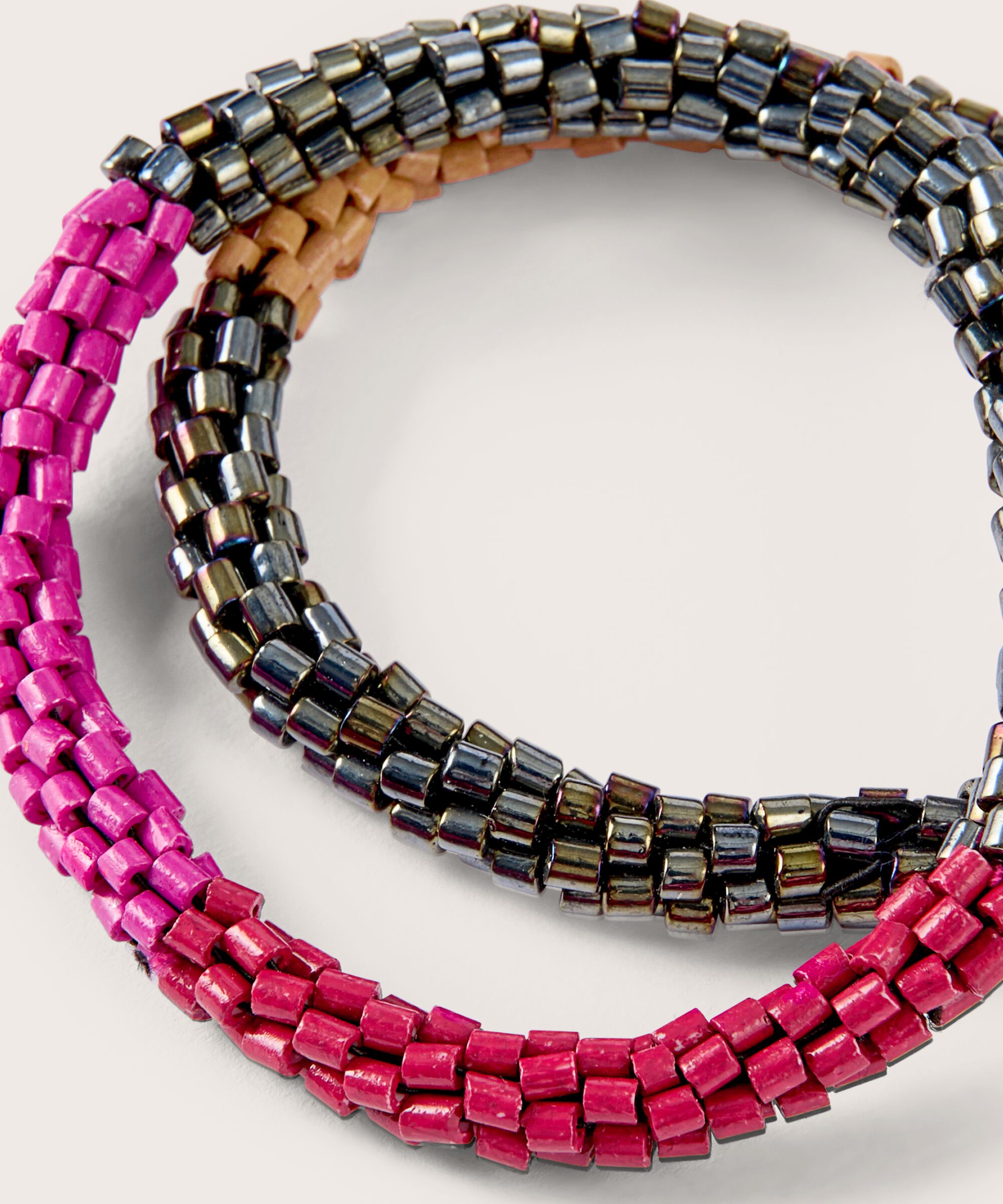 Ried Bracelet, Fuchsia Red