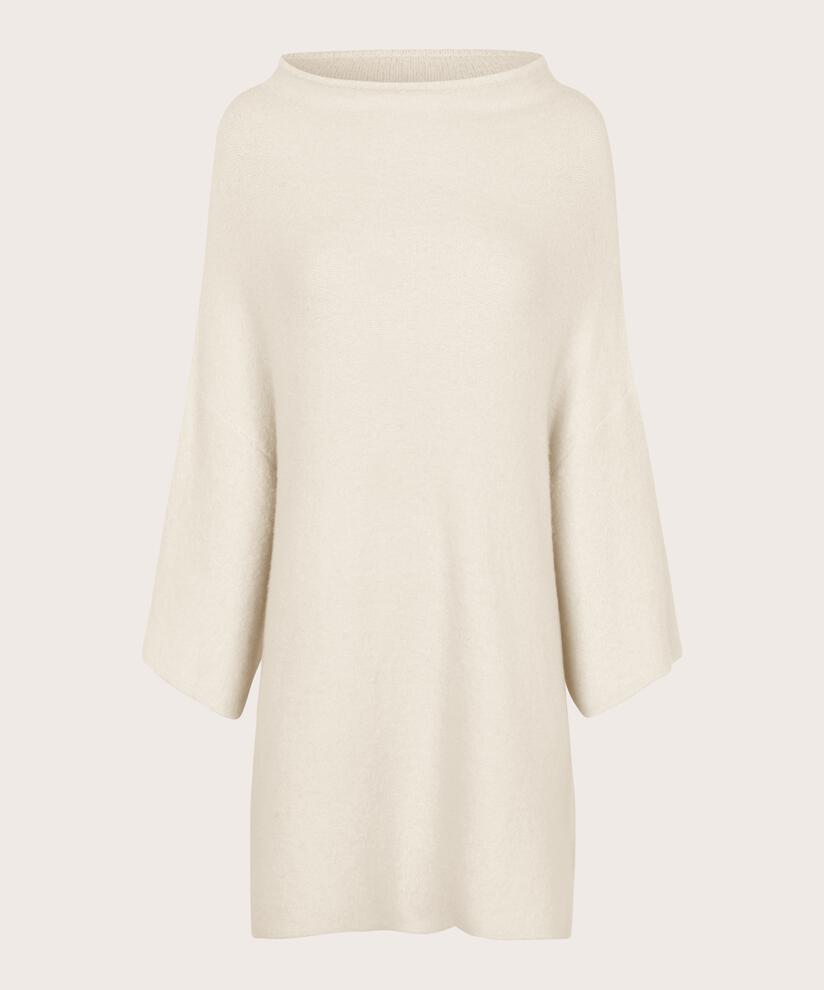 Faviola Jumper, Fog