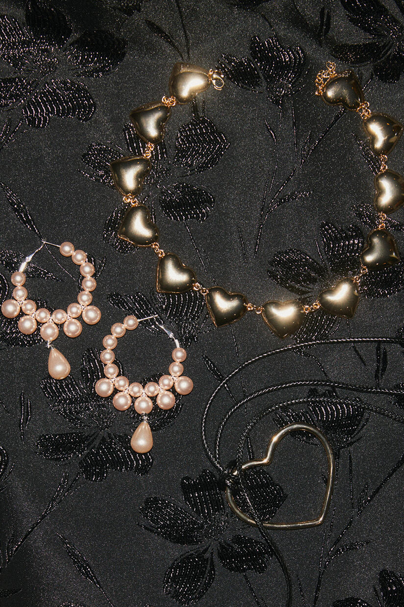 Rinula Earrings - Gold, Rinasan Necklace - Gold, Reesali Earrings - Lotus