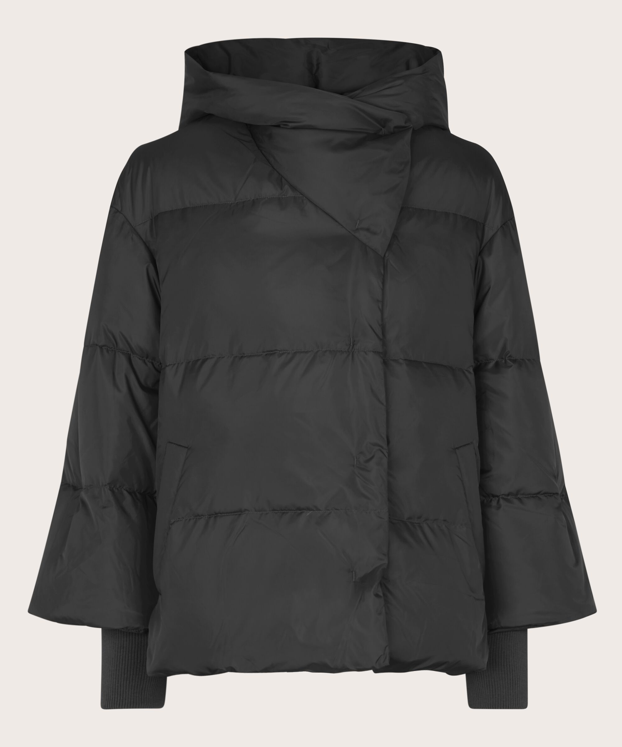 Tae Down Jacket, Black