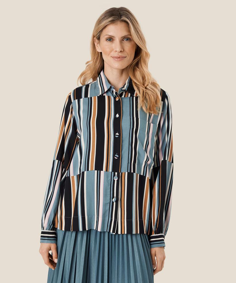 Idaba Shirt, Goblin Blue