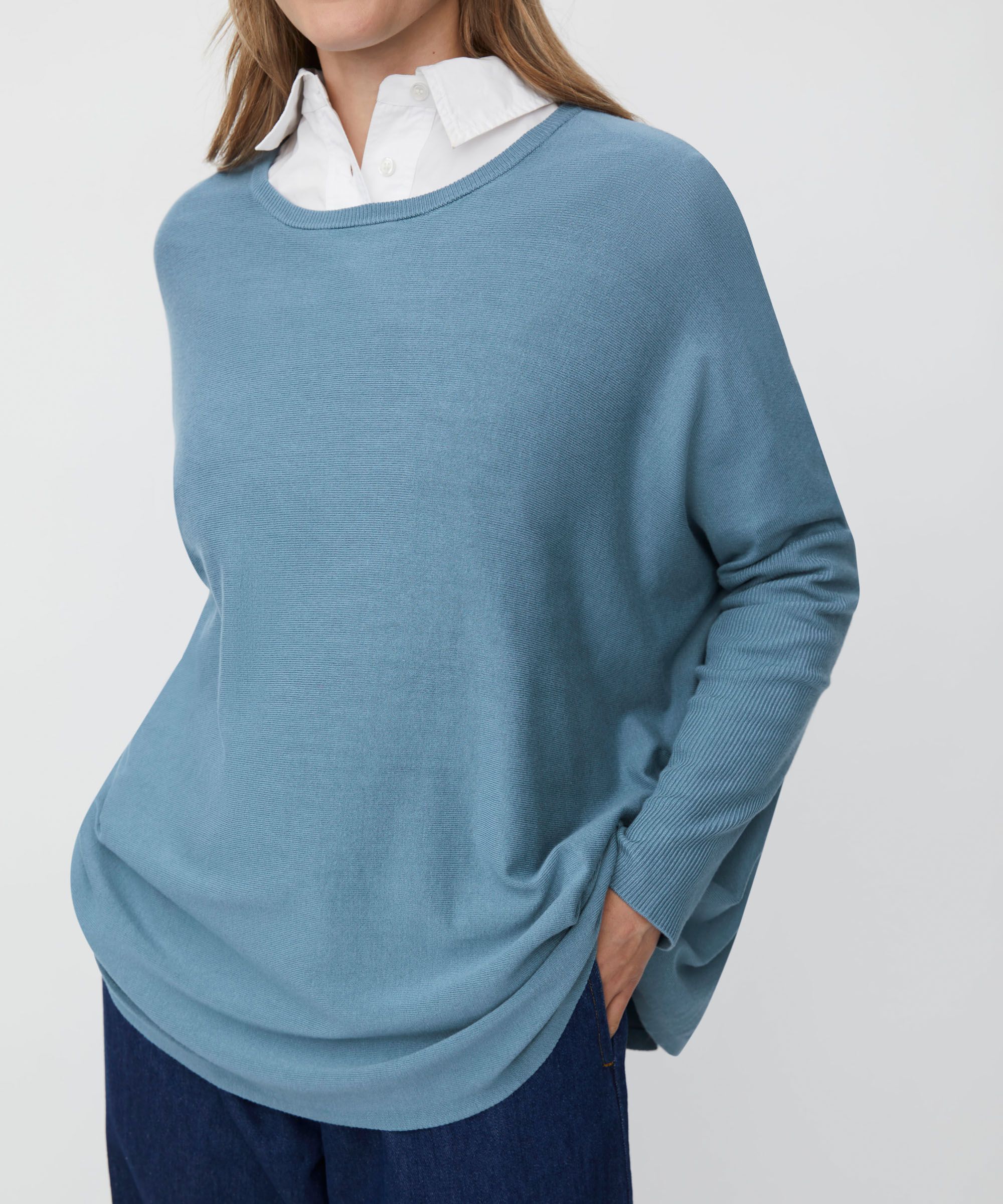 Fanasi Jumper, Proven Blue