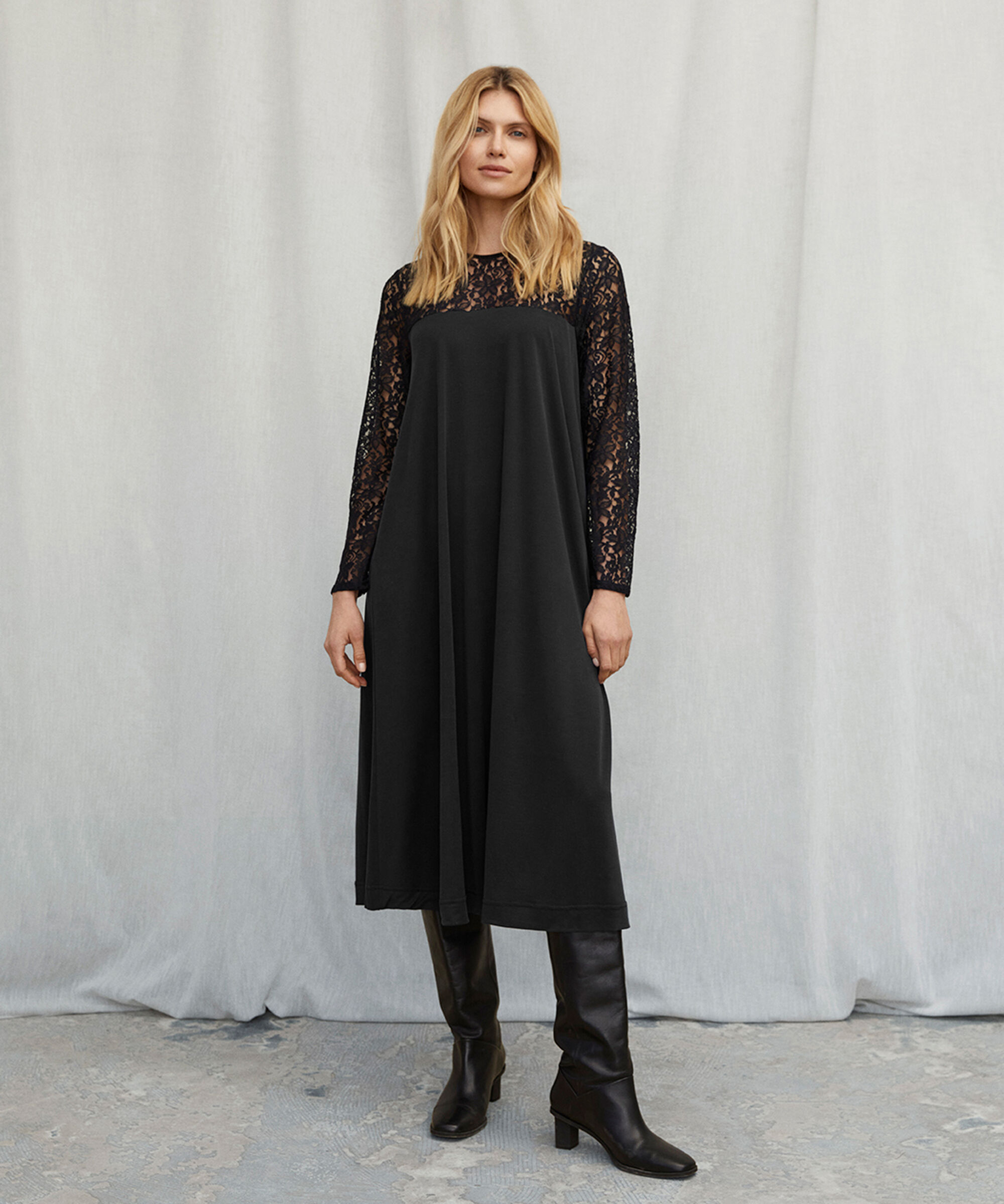 NERIDA JERSEY DRESS, Black