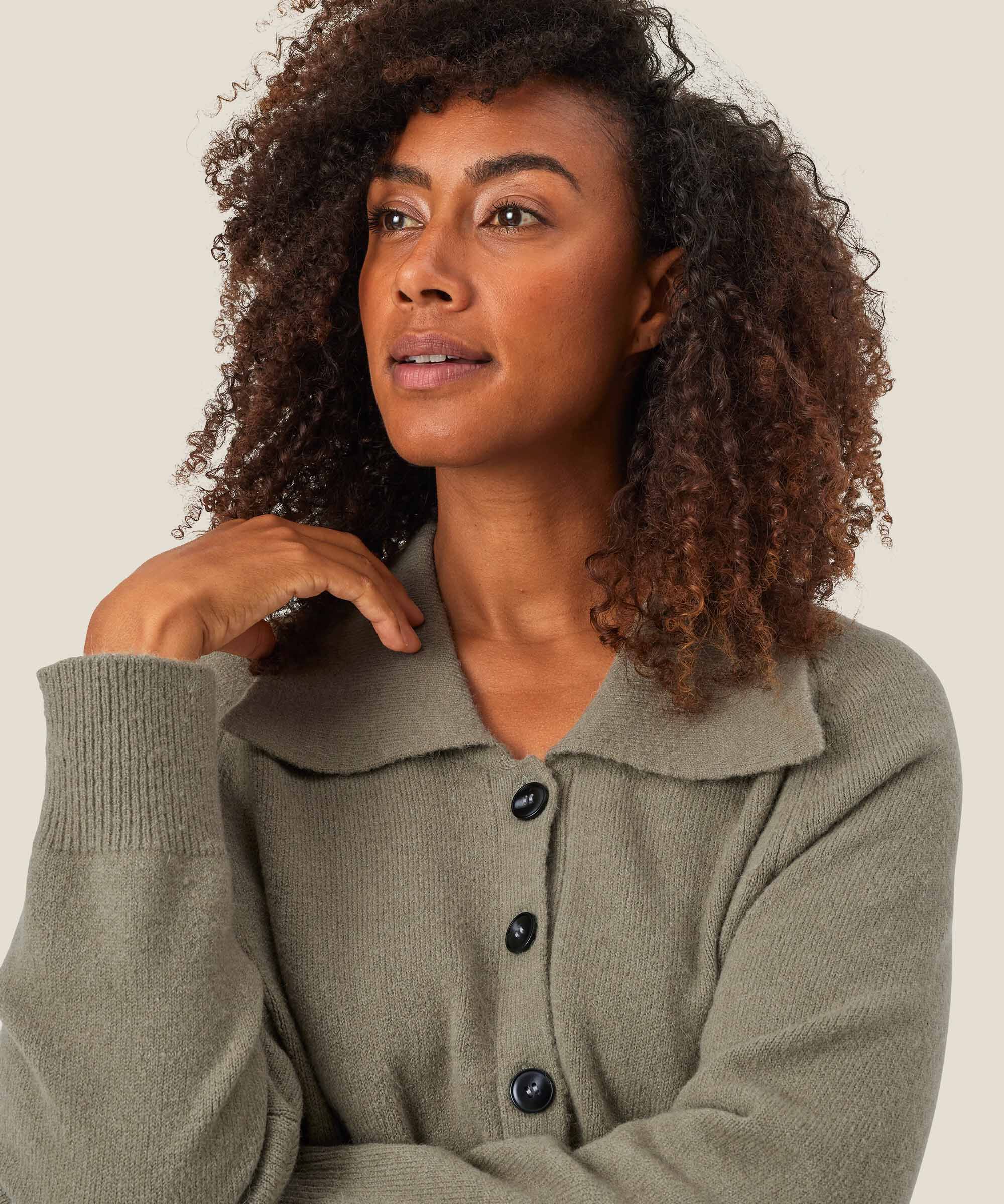 Faye Jumper, Vetiver