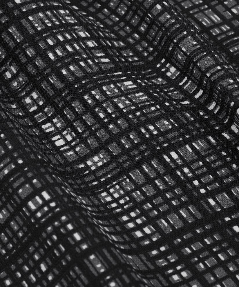 Baila Blouse, Volcanic