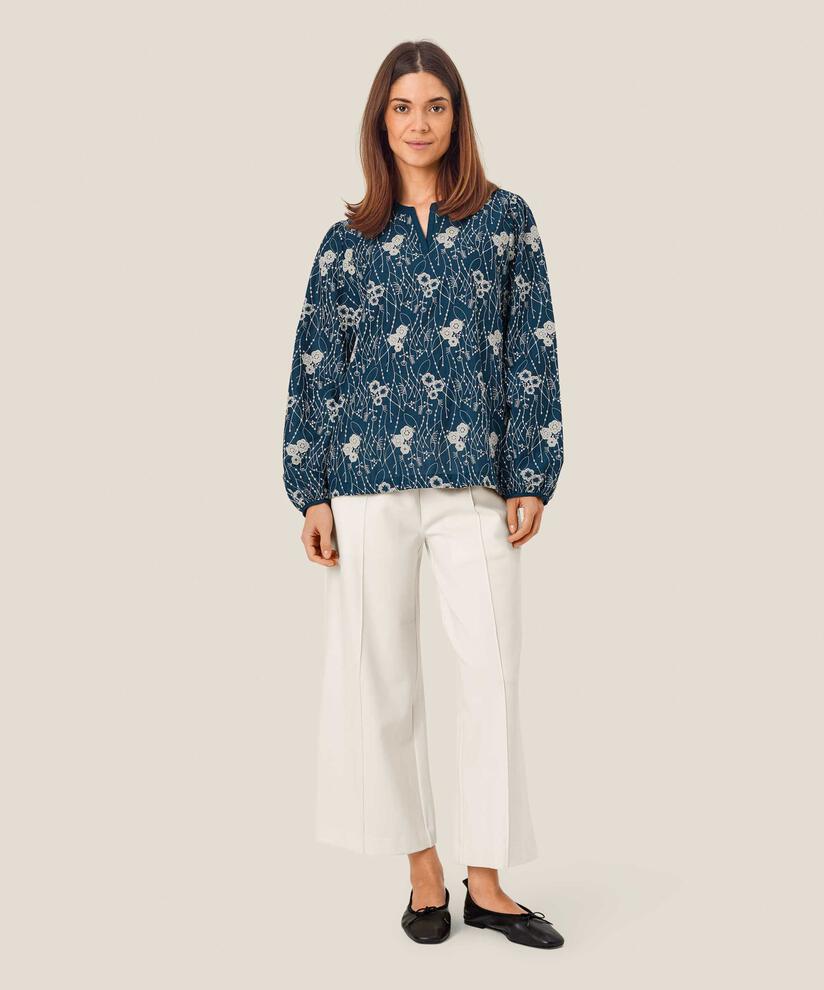 Dixie Blouse, Sargasso Sea