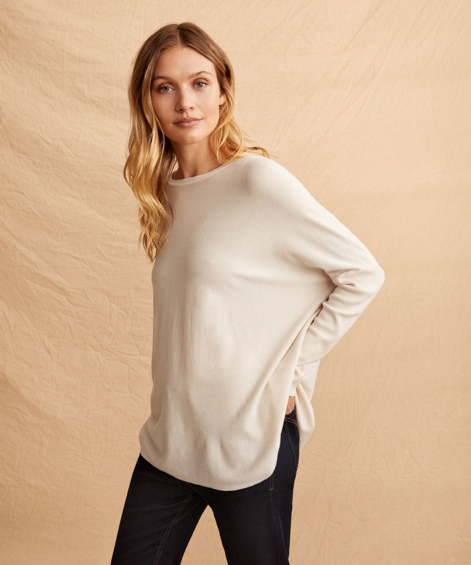 Fanasi Jumper, Whitecap