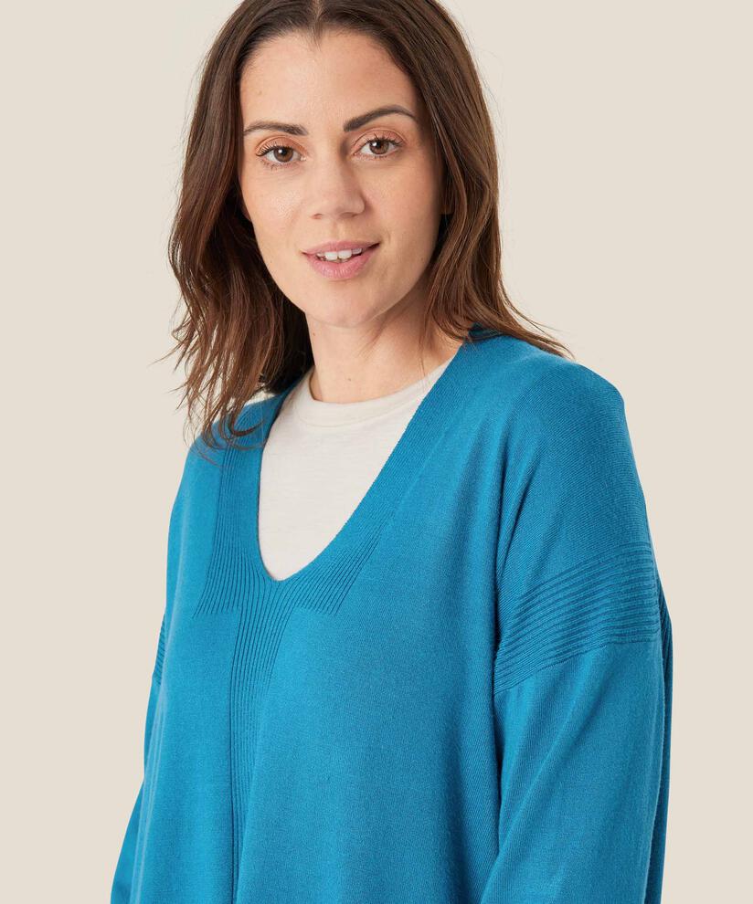 Fatana Jumper, Celestial