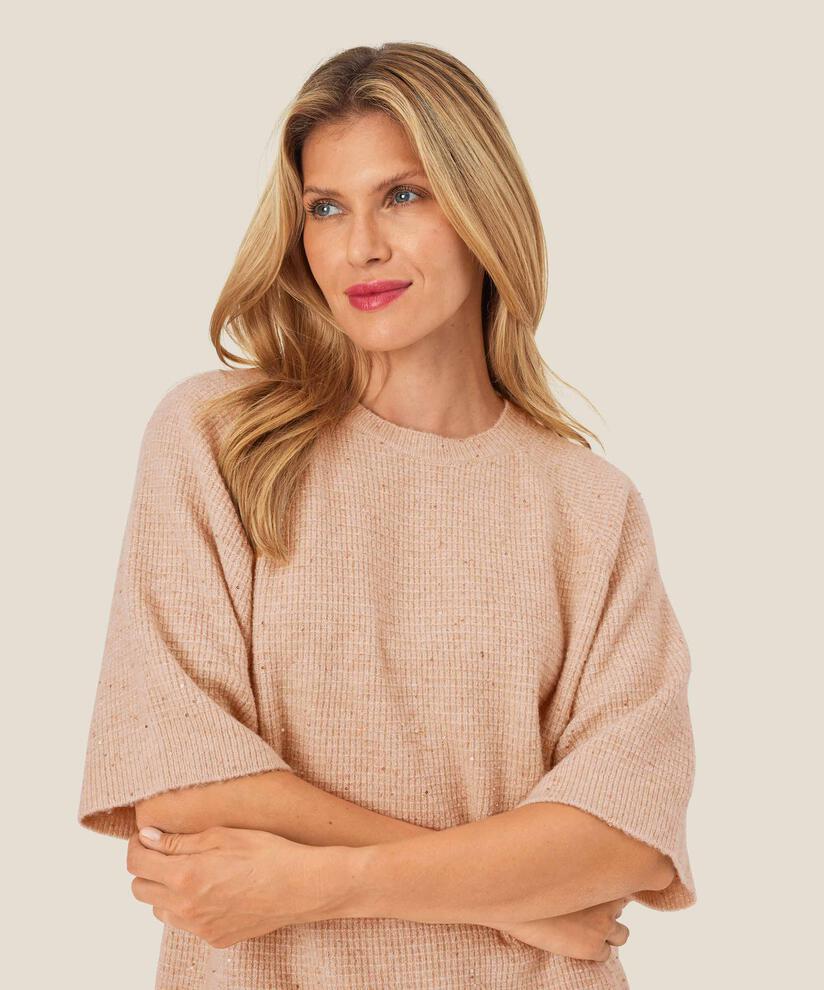 Farinna Jumper, Bisquit