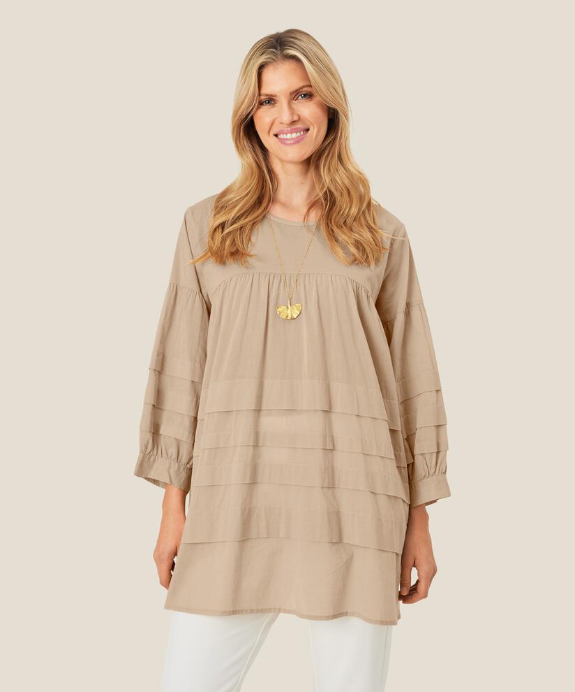 Giaja Tunic, Safari