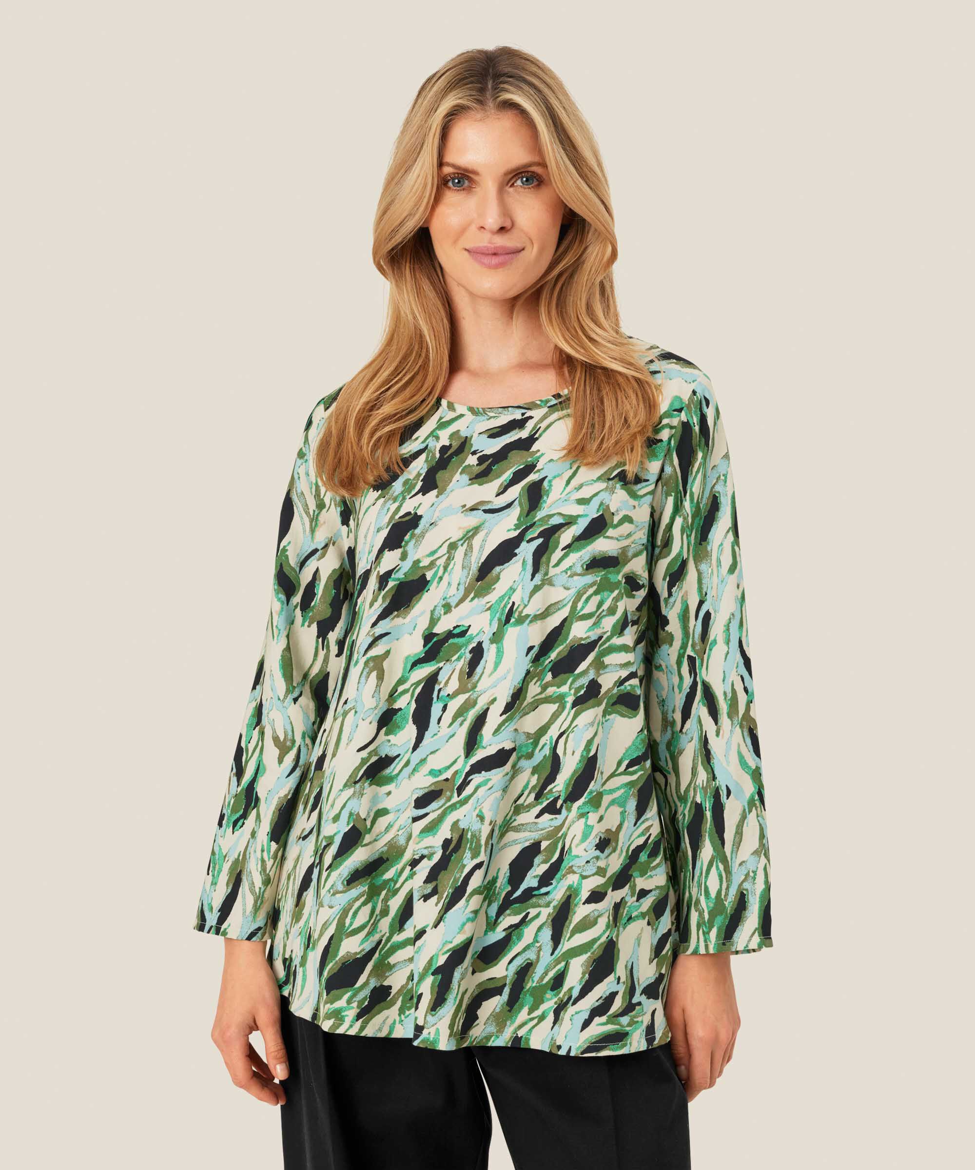 Kay Blouse, D. Lichen Green