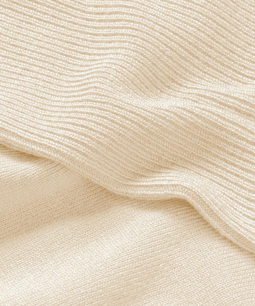 Fanasi Jumper, Whitecap