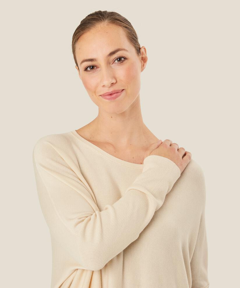 Fanasi Jumper, Whitecap