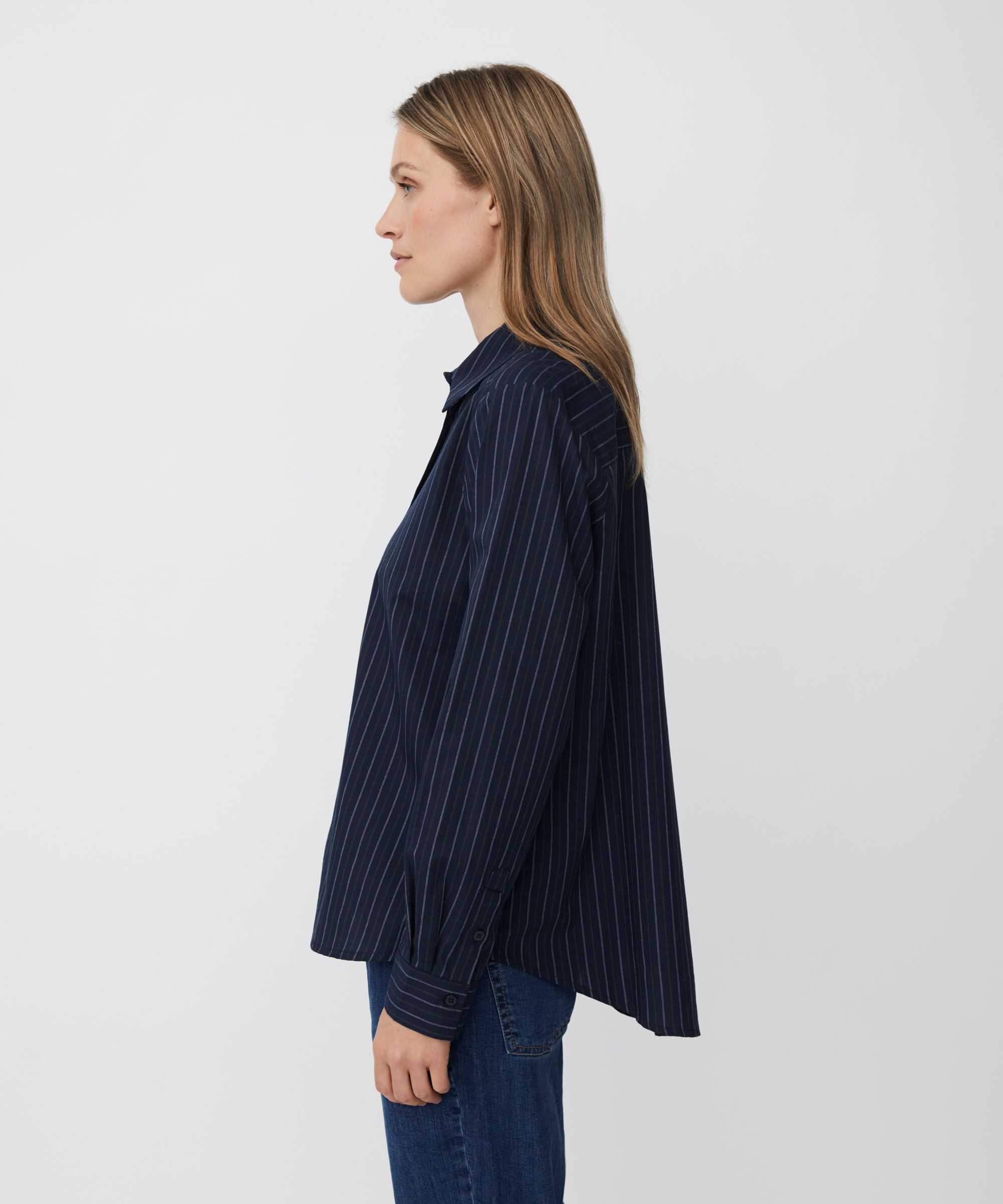 Imma Shirt, Navy Blazer
