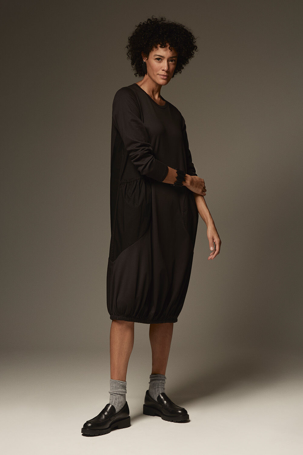 Nyphira JERSEY Dress - Black, Ryvia Earrings - Black, Rynna Bracelet - Black