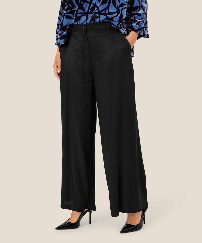 Perinus Trousers, Black
